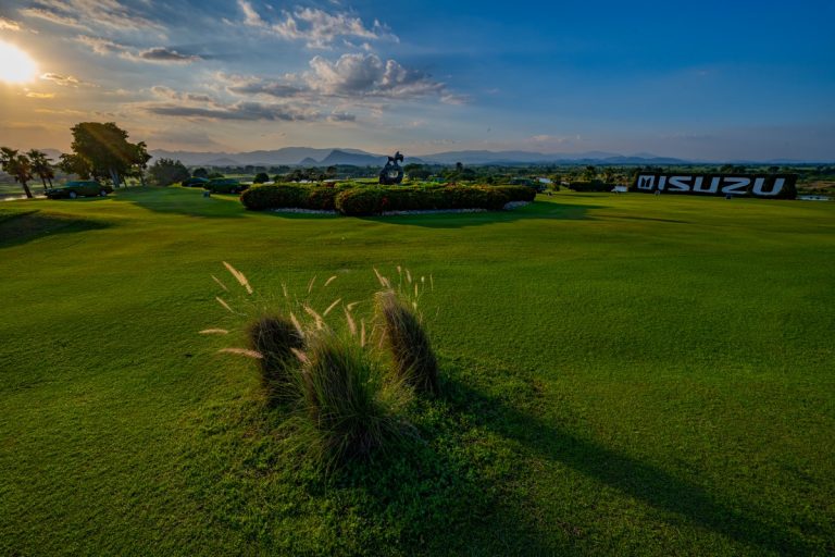GRAND PRIX GOLF CLUB – Grand Prix Golf Club